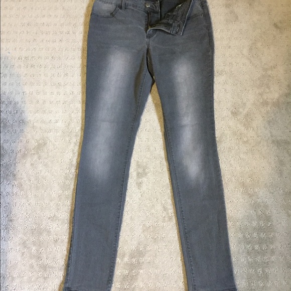 Super Skinny Mid-rise Rockstar Jeans - Picture 3 of 5